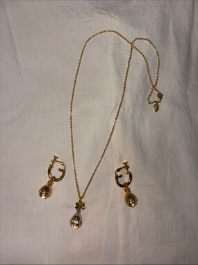 Joan Rivers Vintage Crystal Egg Pendant Necklace and Clip On Earrings Set